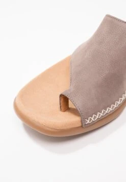 Gabor Infradito - Fumo 9 Gabor Infradito - Fumo -Vendite Gabor 0077b171263a4d7c8e33bec66f76674f