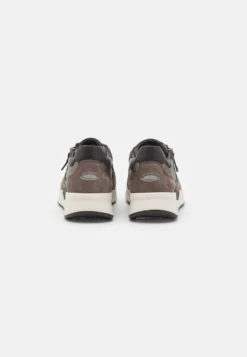 Gabor Comfort 36957Sneakers BasseCopper/Black Donna Sneakers GAJ11A0DJ-O11 -Vendite Gabor 034a51e0ea574c87b78f280312ac15ff scaled