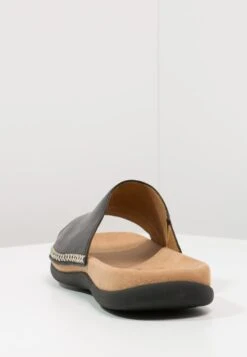 Gabor CiabattineSchwarz Donna Ciabatte E Zoccoli GA111F00C-Q11 12 Gabor CiabattineSchwarz Donna Ciabatte E Zoccoli GA111F00C-Q11 -Vendite Gabor 191ffa8230c64a259045b2a3399b5db5