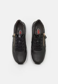Gabor Comfort Sneakers BasseBlack Donna Sneakers GAJ11A0E0-Q11 11 Gabor Comfort Sneakers BasseBlack Donna Sneakers GAJ11A0E0-Q11 -Vendite Gabor 1c778d97bc11450786f2686ae4d5d55f