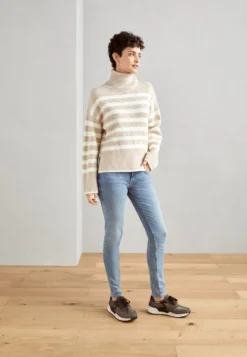 Gabor Comfort 36957Sneakers BasseCopper/Black Donna Sneakers GAJ11A0DJ-O11 -Vendite Gabor 2b4d860d8f8c4408b81595de1f4ab702 scaled