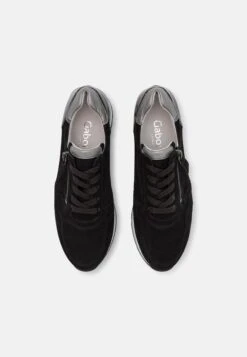 Gabor Comfort Sneakers BasseBlack Donna Sneakers GAJ11A0AD-Q11 -Vendite Gabor 544d4436c2754f9a94470b77582a5baa