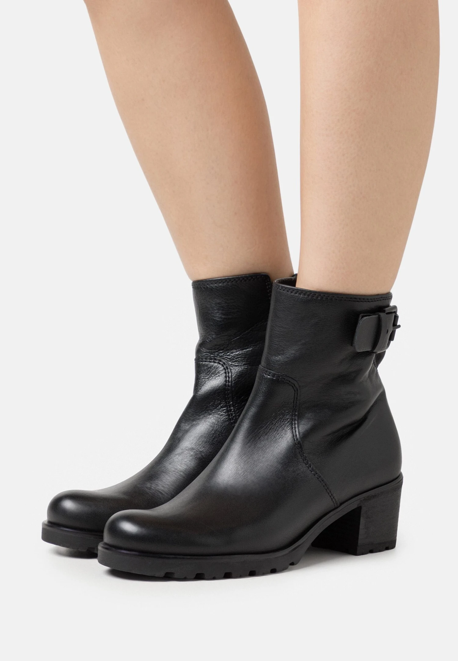 Gabor Comfort StivalettiSchwarz Donna Stivaletti GAJ11N07S-Q11 1 Gabor Comfort StivalettiSchwarz Donna Stivaletti GAJ11N07S-Q11