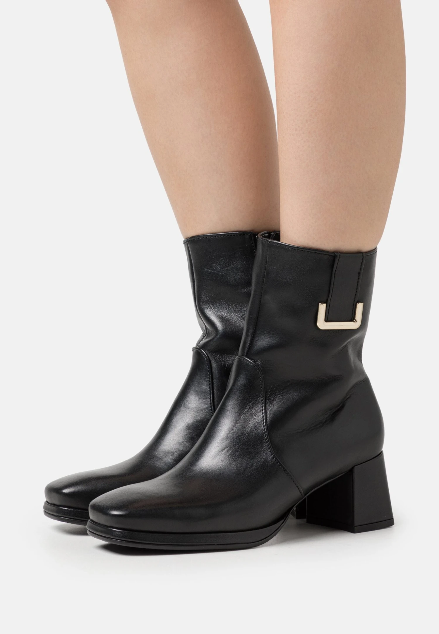 Gabor Comfort StivalettiSchwarz Donna Stivaletti GAJ11N07H-Q11 1 Gabor Comfort StivalettiSchwarz Donna Stivaletti GAJ11N07H-Q11