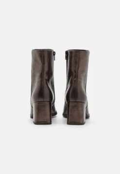 Gabor StivalettiMocca Donna Stivaletti GA111N1UB-O11 9 Gabor StivalettiMocca Donna Stivaletti GA111N1UB-O11 -Vendite Gabor b382e73b0a0f4e16a969657ff17c3420