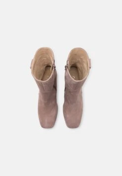 Gabor Comfort StivalettiDark-Rose Donna Stivaletti GAJ11N07C-B11 -Vendite Gabor c44bb89cadc3402687208f65333ab3f1